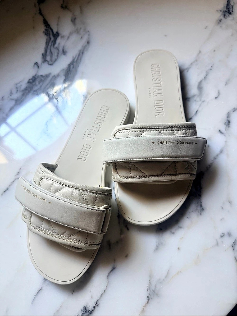Christian Dior Every-D Slide Off-White Lambskin Sandals